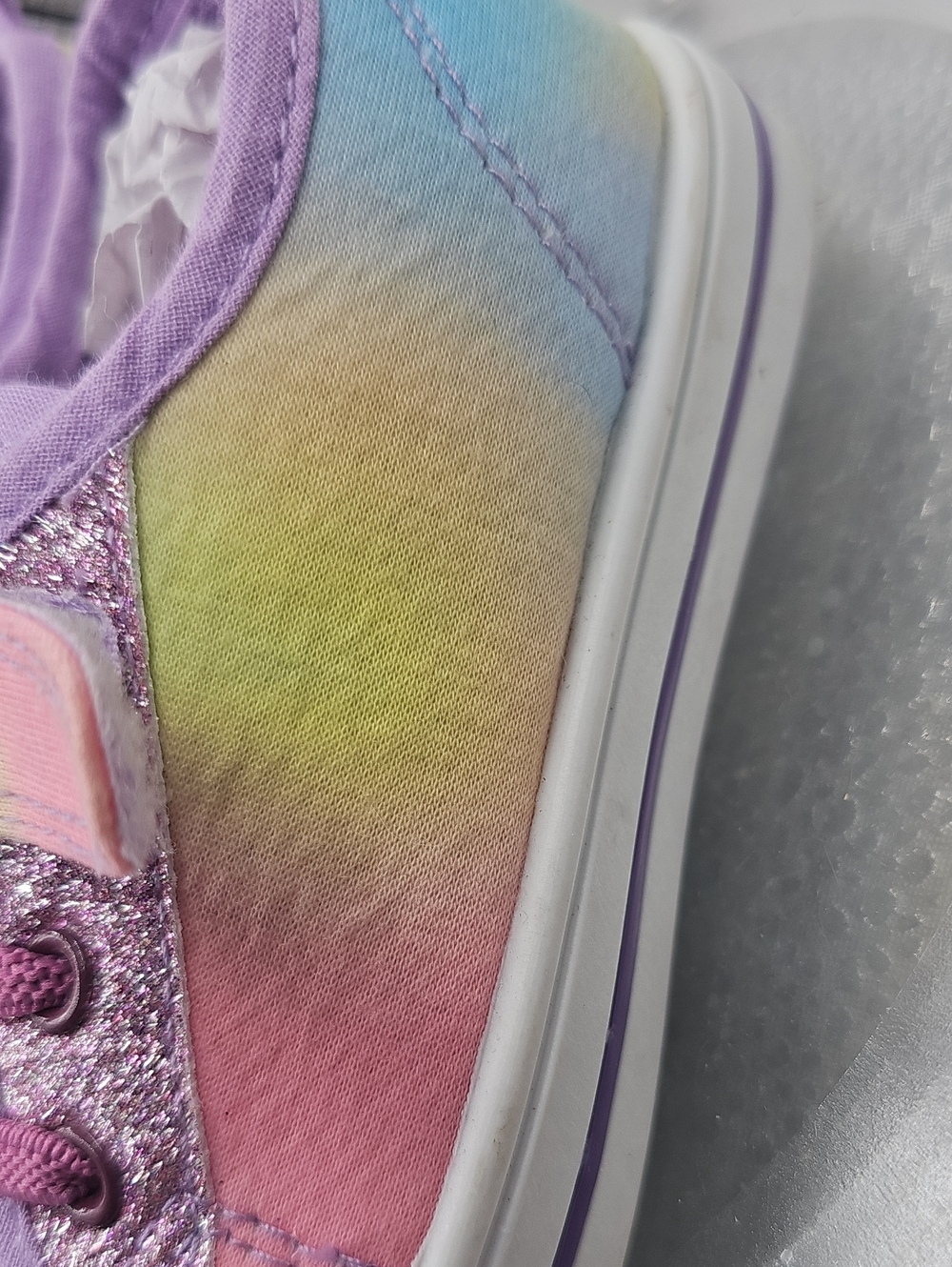 K Rainbow, White And Purple No Brand Size 9 - Picture 3 of 8